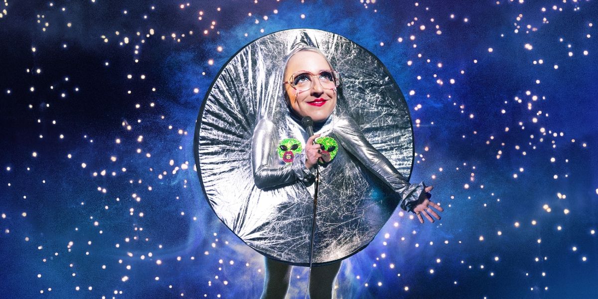 EDINBURGH 2025: Review: LUCY PEARMAN: LUNARTIC, CabVol 1 At Monkey Barrel Comedy