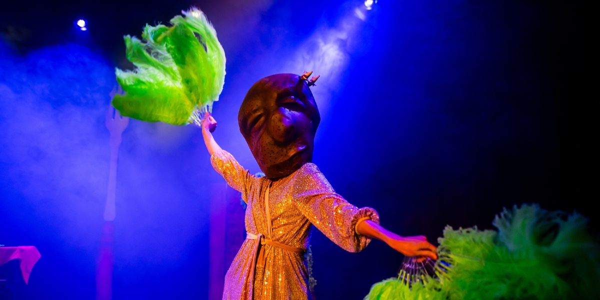 EDINBURGH 2025: Review: PICKLED REPUBLIC, Anatomy Lecture Theatre At Summerhall