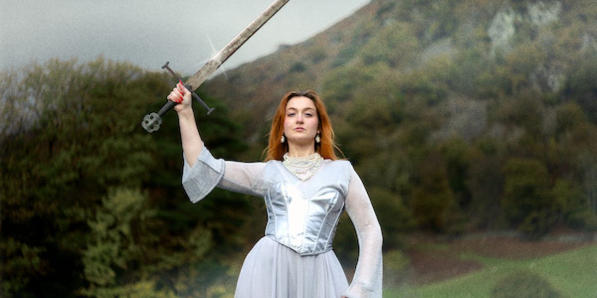 EDINBURGH 2026: Review: EM HUMBLE: LADY OF THE LAKES, Pleasance Courtyard, Below