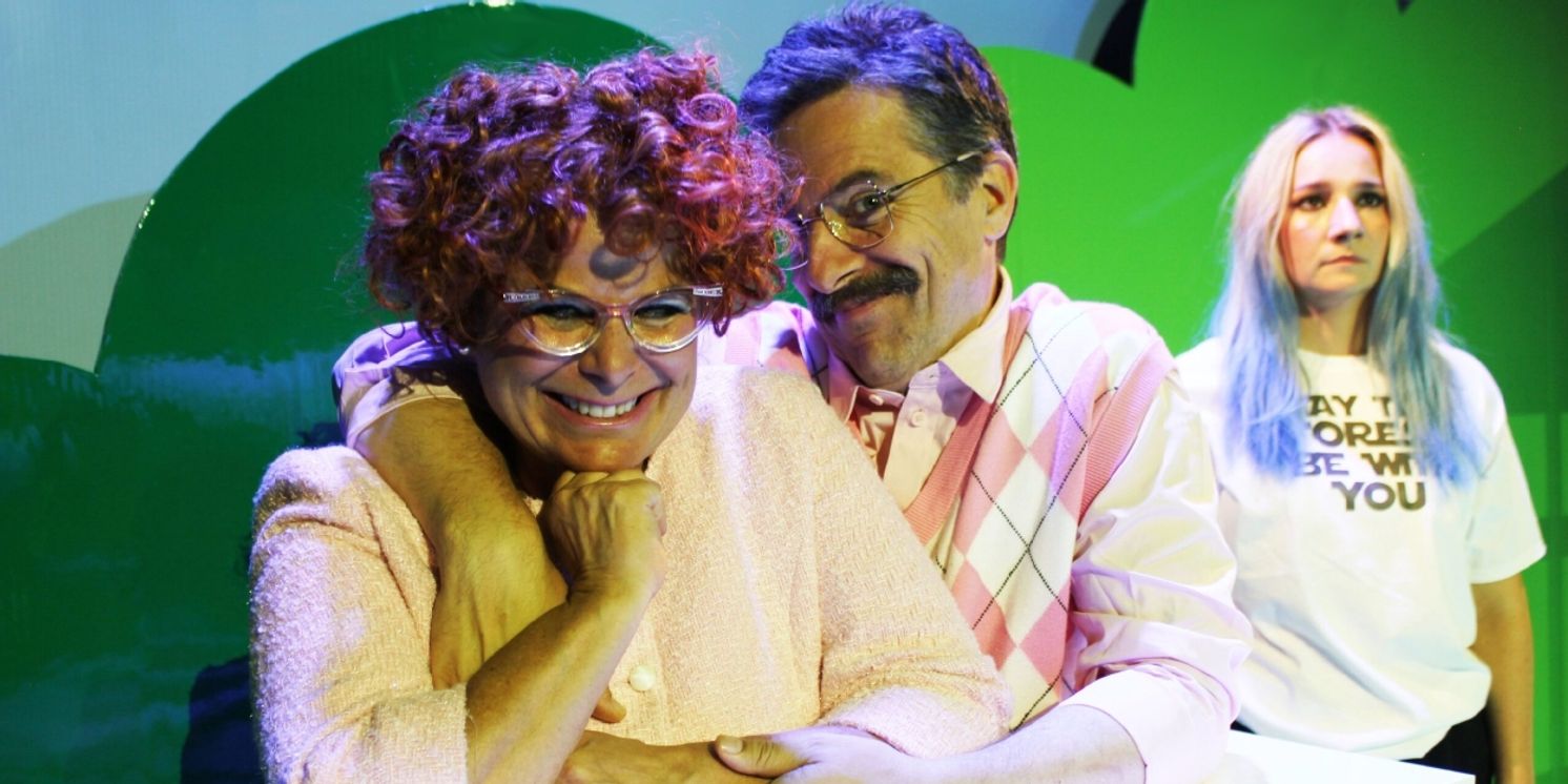 Review: EN SOMMERDAG I OKTOBER at Teater V  Image