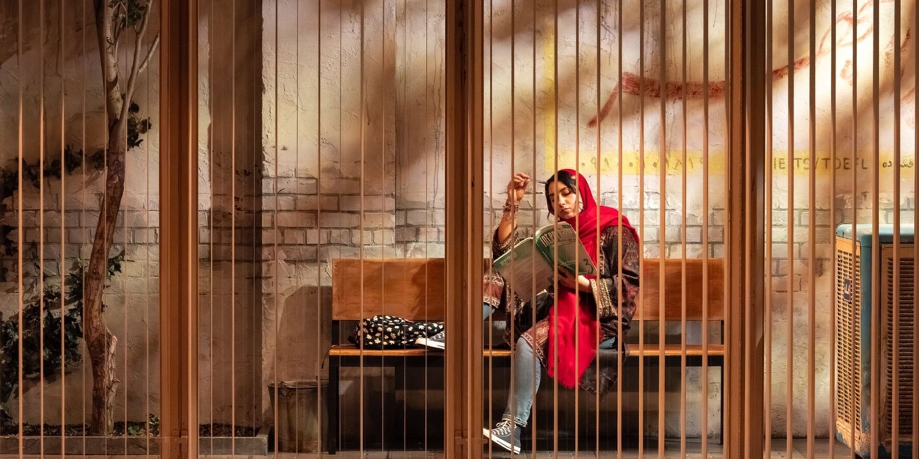 Review: ENGLISH at Denver Center For The Performing Arts