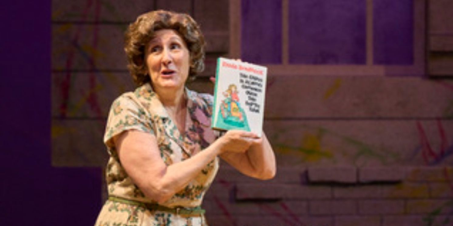 Review: ERMA BOMBECK: AT WIT'S END at Cleveland Play House  Image