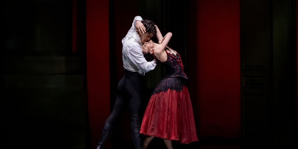 Review: EUGENE ONEGIN at Lyric Opera Of Chicago