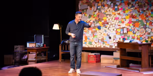 Review: EVERY BRILLIANT THING at Fulton Theatre