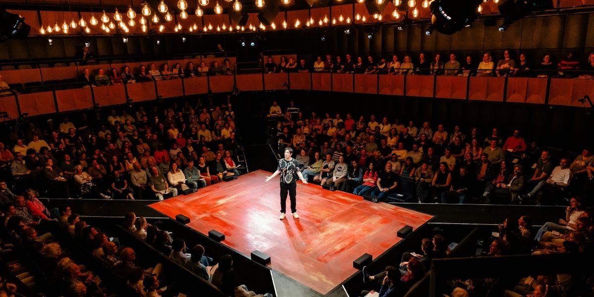 Review: EVERY BRILLIANT THING, Starring Sue Perkins, @sohoplace