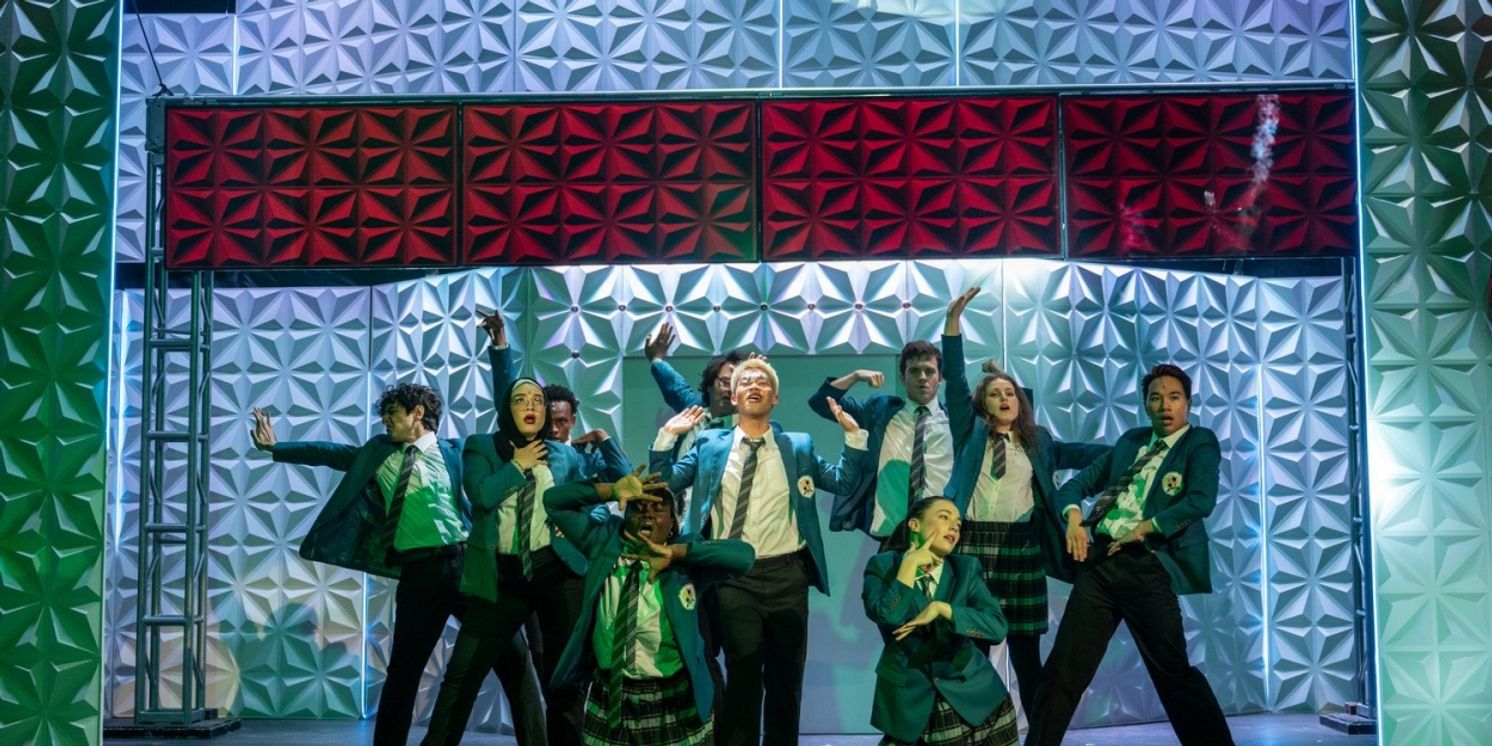 Review: EVERYONE'S TALKING ABOUT JAMIE at Ray Of Light Theatre  Image