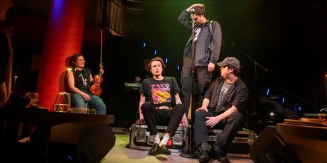 Review: FALLING OUT Turns Chelsea Table + Stage into an Open Mic Confessional Photo