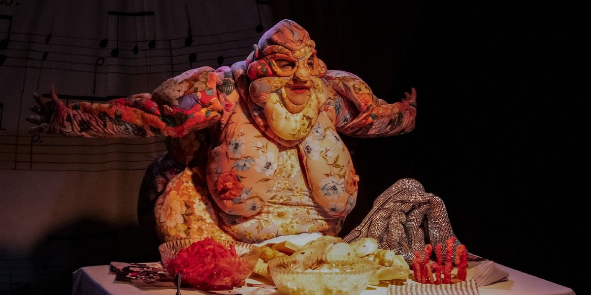 Review: #FATKARY: THE CORRIDO OF A TRAGIC EX-FAT WOMAN, Playground Theatre