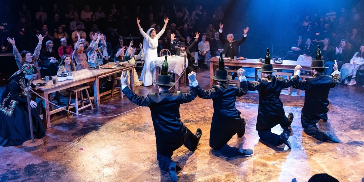 Review: FIDDLER ON THE ROOF at Signature Theatre