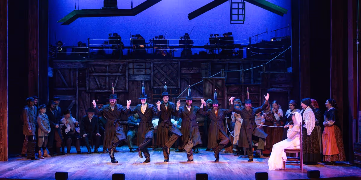 Review: FIDDLER ON THE ROOF at Skylight Music Theatre