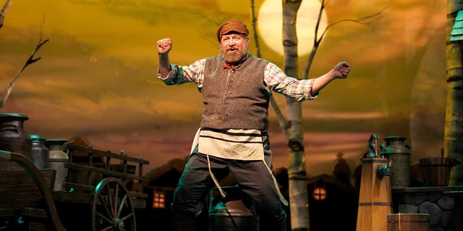 Review: FIDDLER ON THE ROOF at The Phoenix Theatre Company  Image