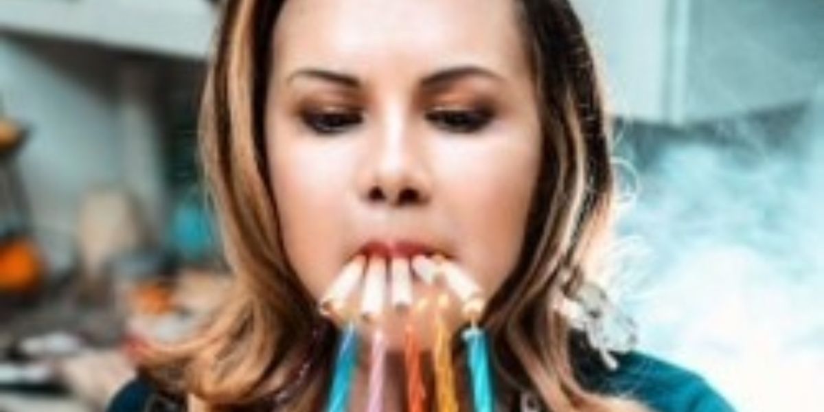 EDINBURGH 2023: Review: FIELDING EDLOW: GASLIGHTING IS MY LOVE LANGUAGE, Just The Tonic At The Grassmarket Centre