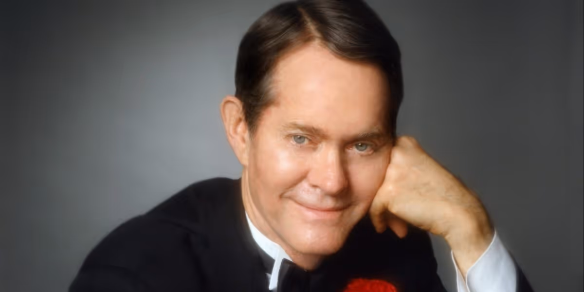 Review: FINDING WORDS FOR SPRING Finds Steve Ross in Fine Form at Birdland