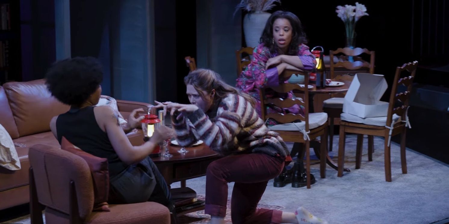 Review: FIRES, OHIO at Alliance Theatre  Image