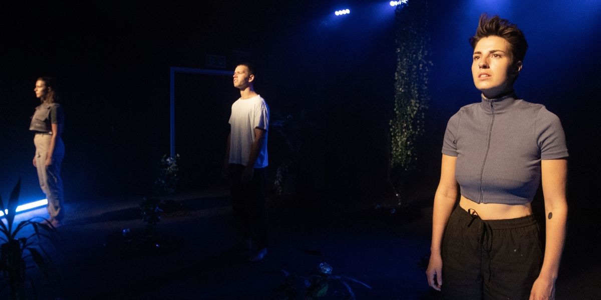 Review: FISHEYE, Omnibus Theatre