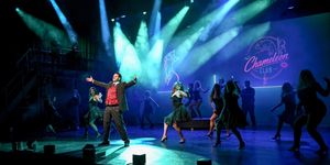 Review: FLASHDANCE by Vantaan Musiikkiteatteri
