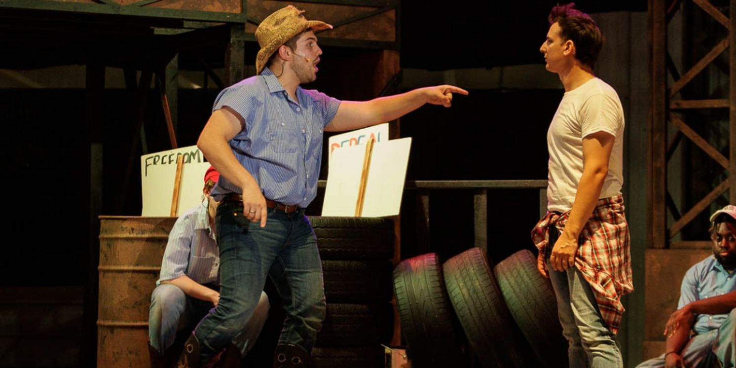 Review: FOOTLOOSE at Stage West At The Lights  Image