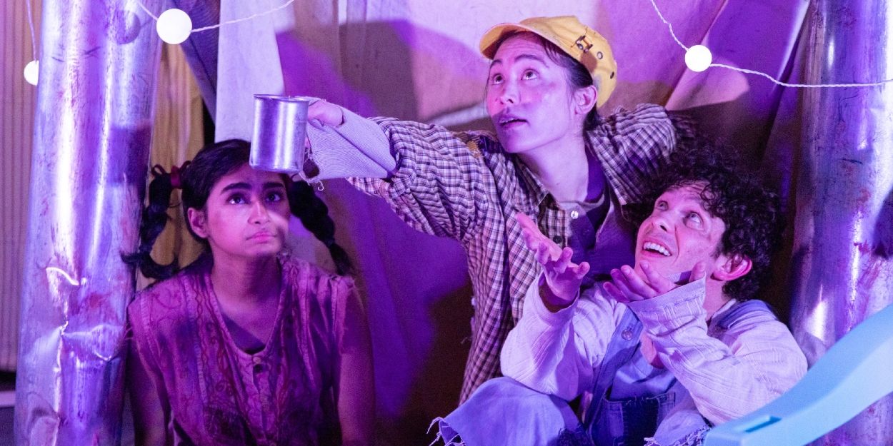 Review: FRONTIERS SANS FRONTIERS at Spooky Action Theater  Image