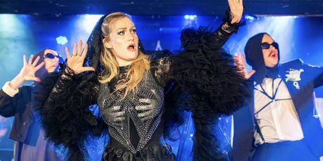 Review: FUNERAL FOR MY BOOBS, Oran Mor Photo