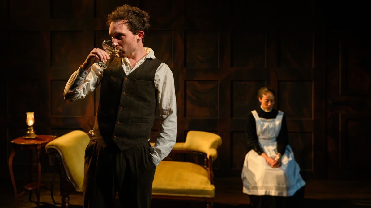 Review: GHOSTS, Jermyn Street Theatre