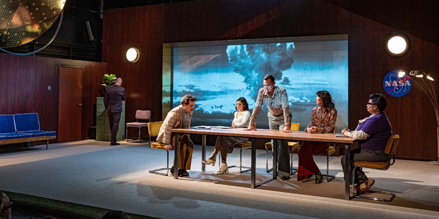 Review: GOLDEN RECORDS at Capitol Musical Theatre, Wroclaw  Image