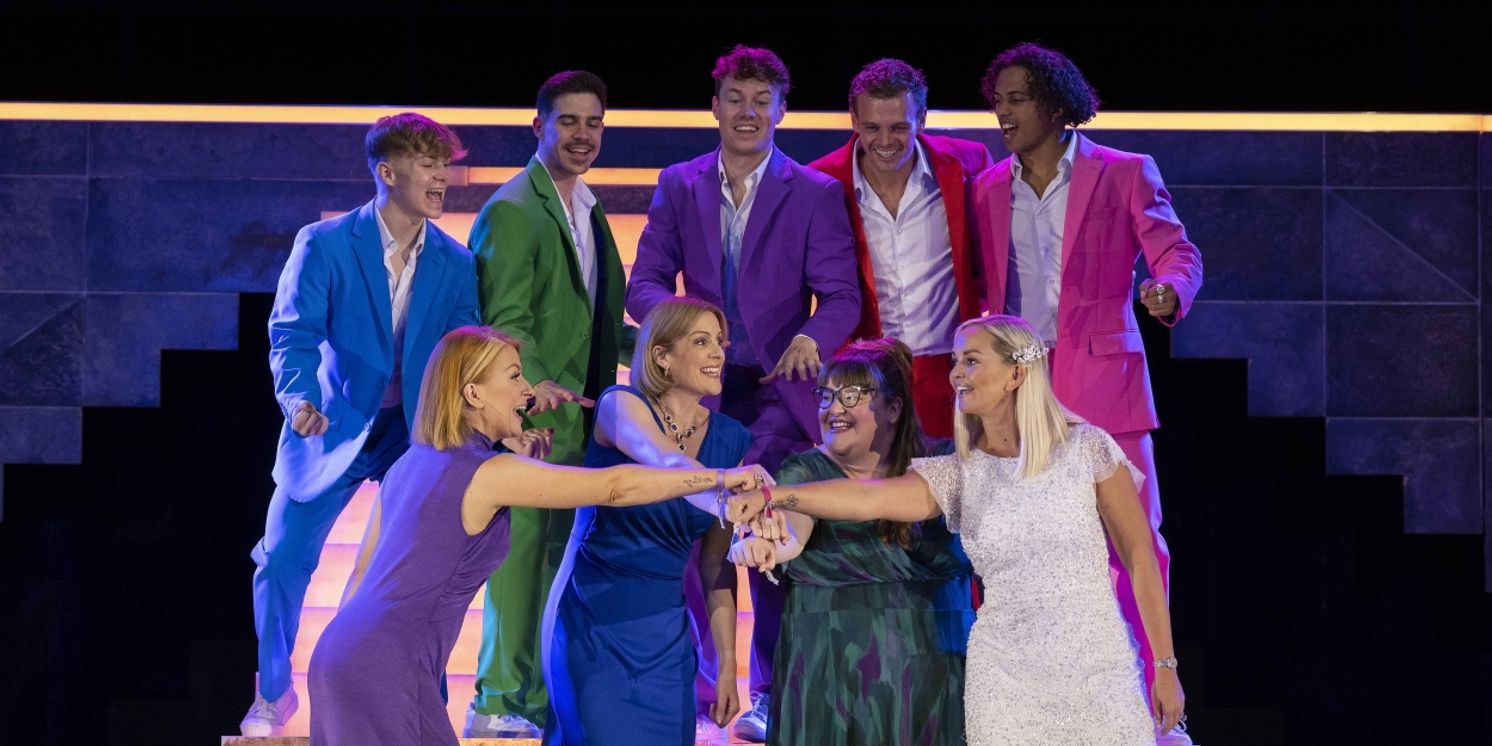 Review: GREATEST DAYS, King's Theatre  Image