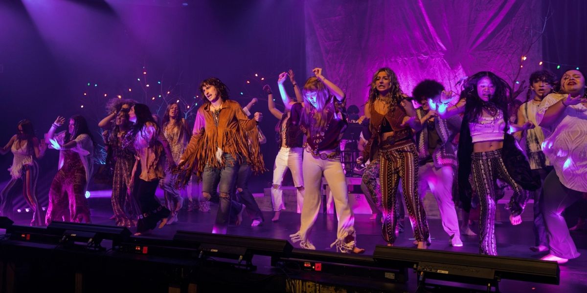 Review: HAIR at Arts Bonita