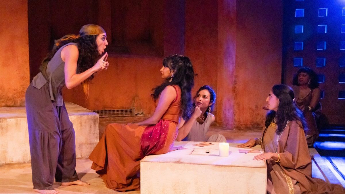 Review: HAKAWATIS: WOMEN OF THE ARABIAN NIGHTS at Spooky Action Theater