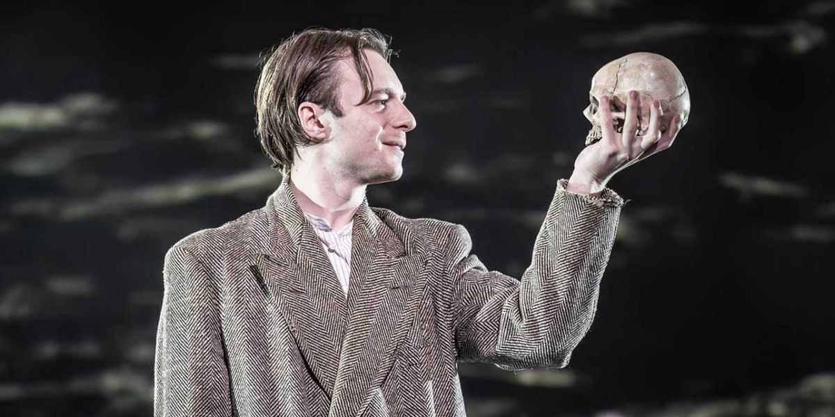 Review: HAMLET, Starring Luke Thallon