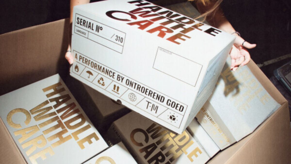 Review: HANDLE WITH CARE at Studio Theatre