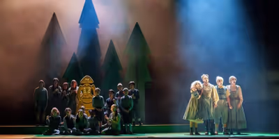 Review: HANSEL AND GRETEL at Her Majesty’s Theatre, Adelaide Festival Centre
