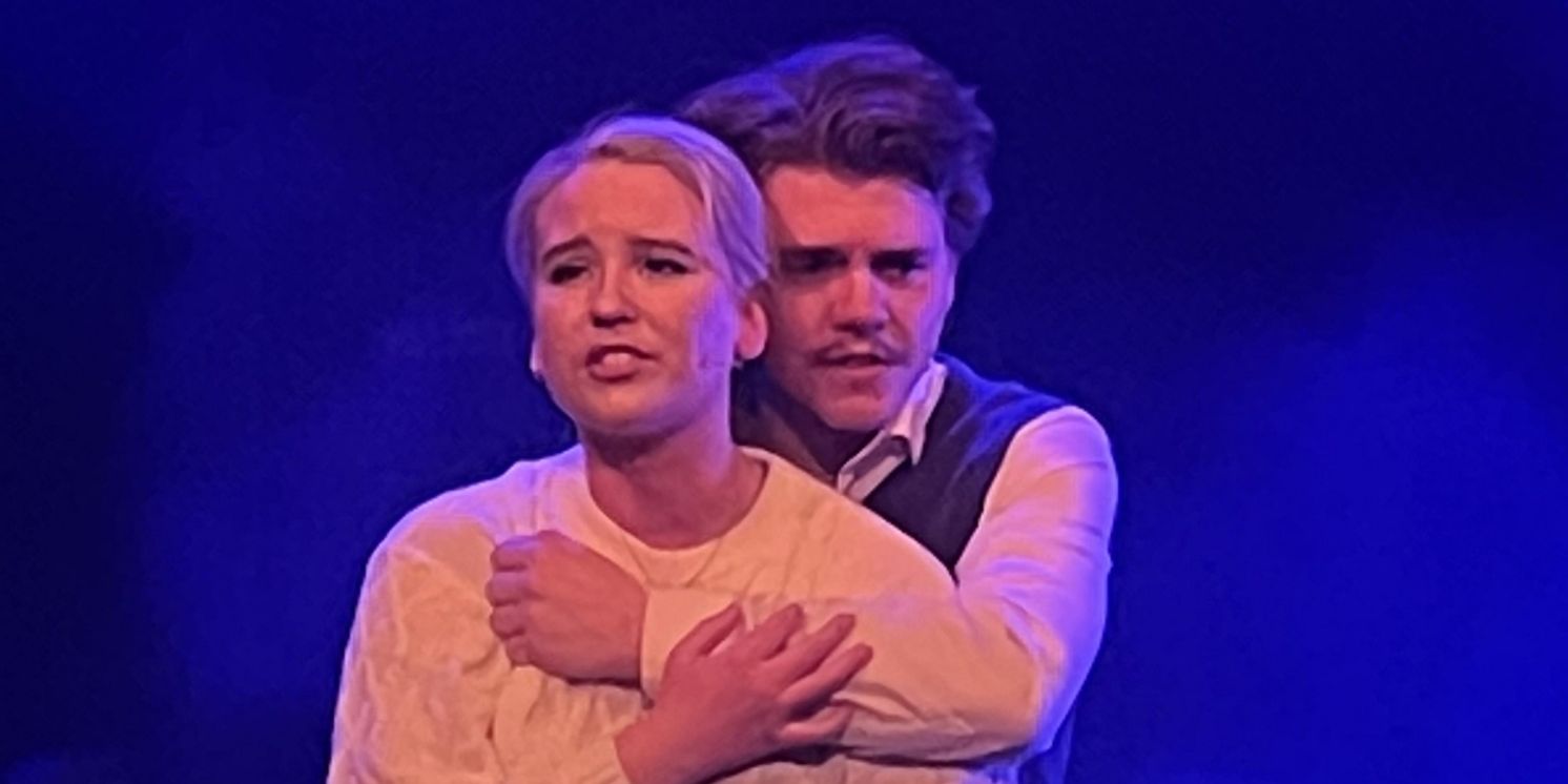 Review: HAZEL, AN EXTRAVAGANT, MUSICAL at Ö2 Scenkonst Södermalm  Image