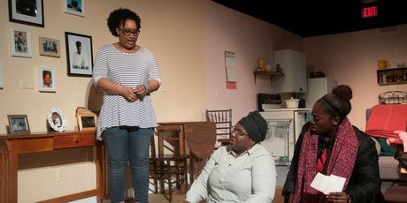 Review: HER PORTMANTEAU at Strand Theater Company Photo