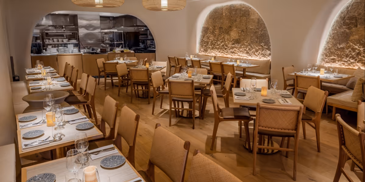 Review: HERITAGE GRAND RESTAURANT & PIZZA BAR-A Superb Destination in Midtown