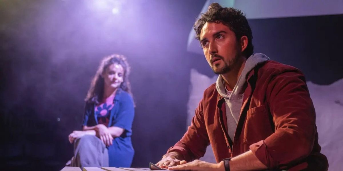 Review: HISTORY OF PAPER, Tron Theatre