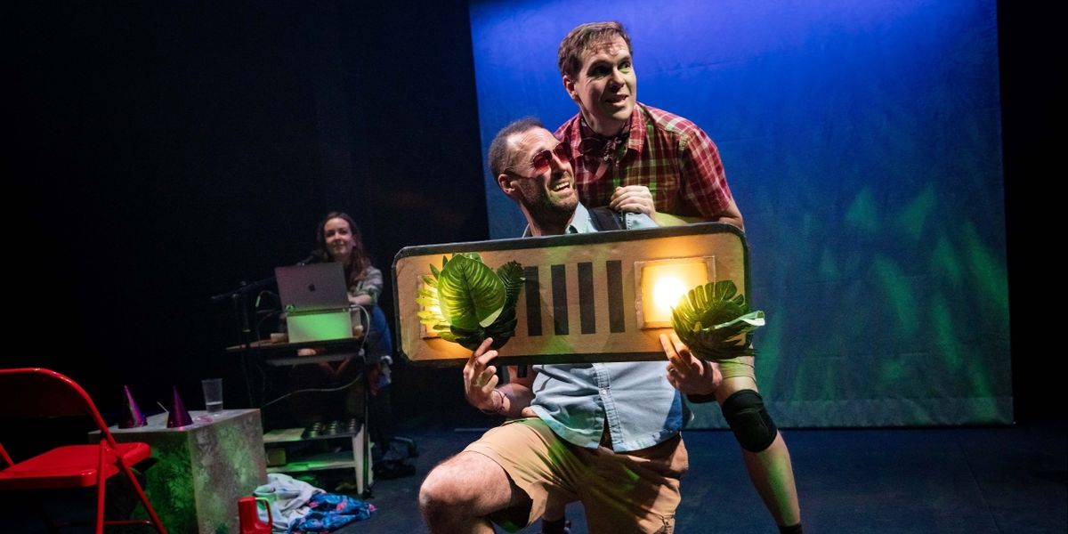 Review: HOLD ON TO YOUR BUTTS, Arcola Theatre