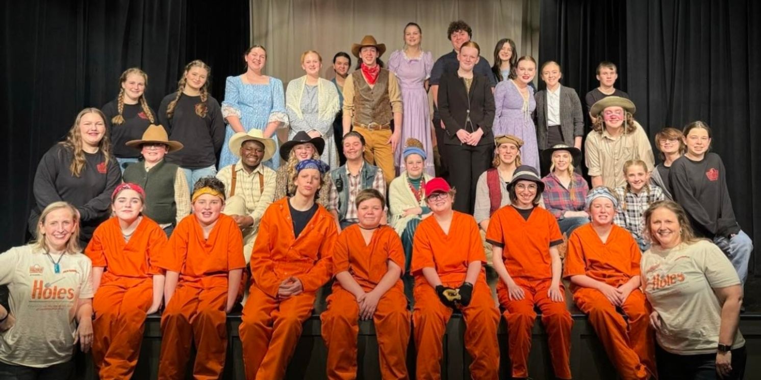 Review: HOLES at Silvermoon Children's Theatre  Image