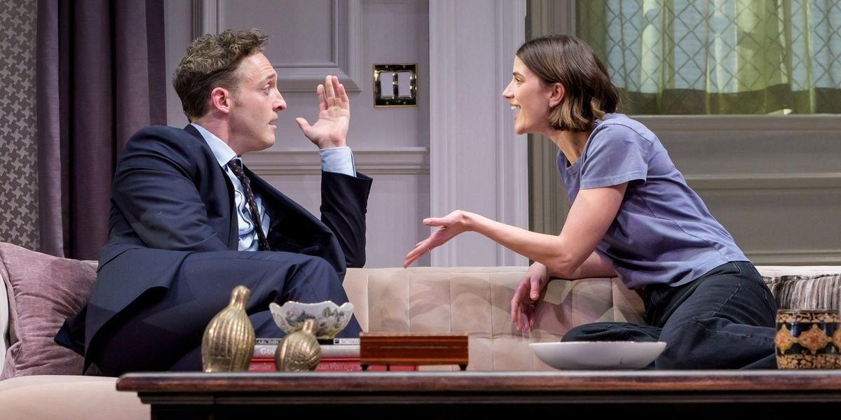 Review: HOLIDAY at Goodman Theatre