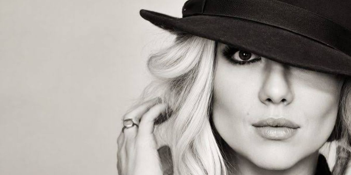 Review: HOLLAND VAVRA: BROADWAY AND BEYOND at Stages Houston