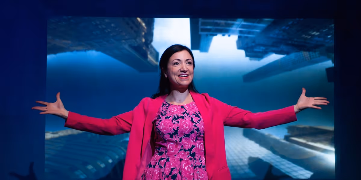 Review: HOME? A PALESTINIAN WOMAN'S PURSUIT OF LIFE, LIBERTY & HAPPINESS at Z Below