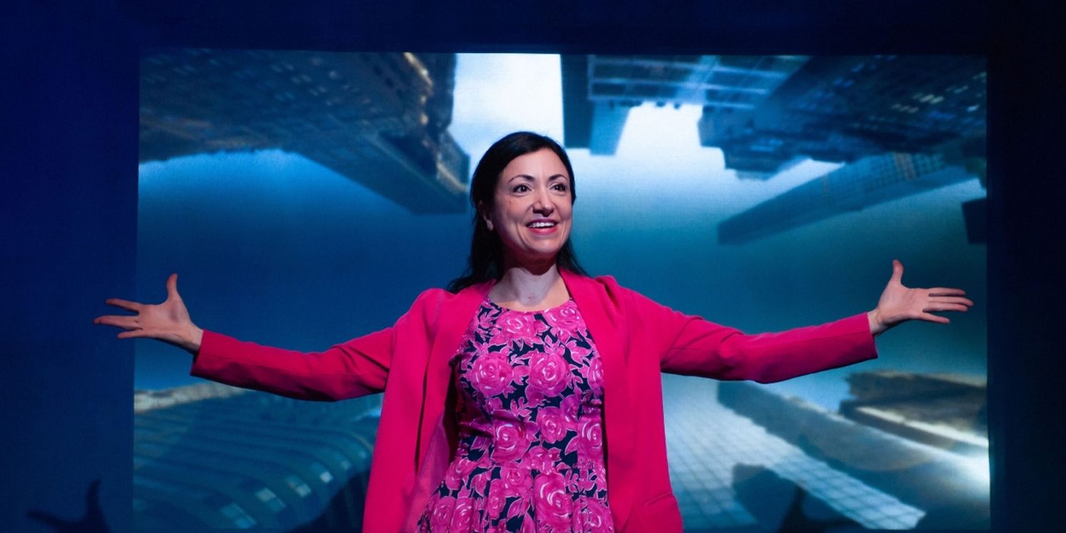 Review: HOME? A PALESTINIAN WOMAN'S PURSUIT OF LIFE, LIBERTY & HAPPINESS at Z Below  Image