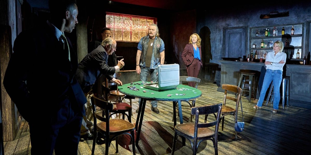 Review: HOUSE OF GAMES, Hampstead Theatre