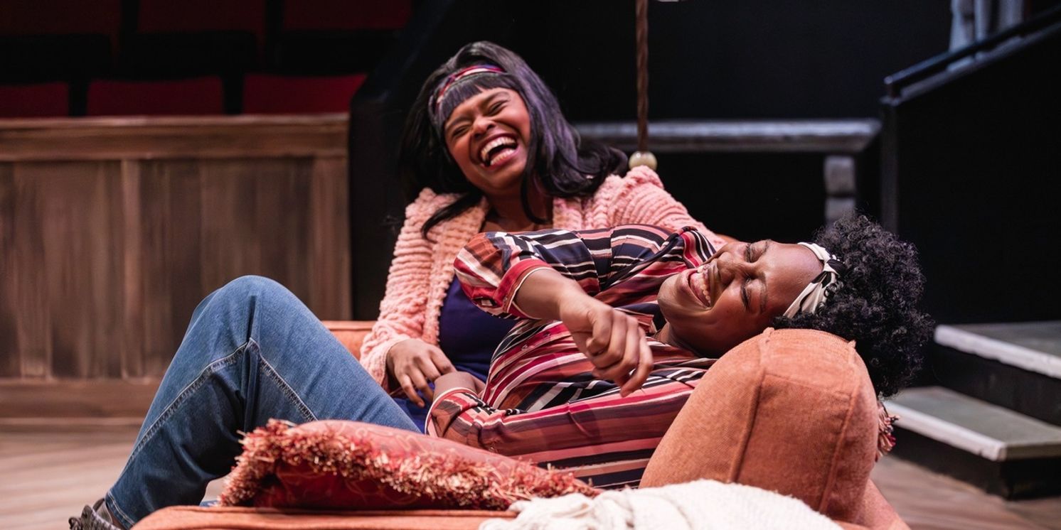Review: HOW TO CATCH A CREATION at Theatre In The Round  Image