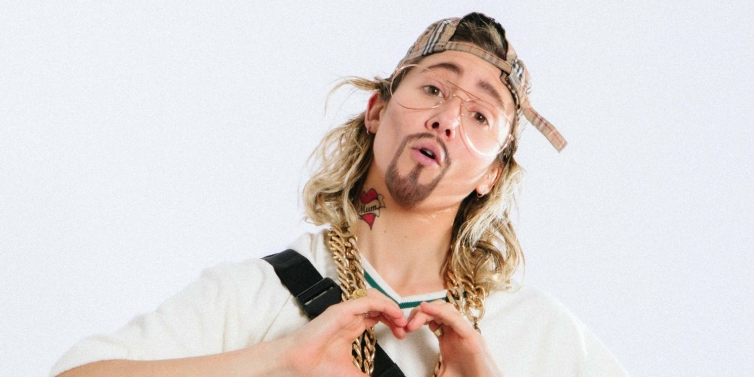 Review: HOW TO FLIRT: THE TED XXX-MAS EDITION, Soho Theatre  Image