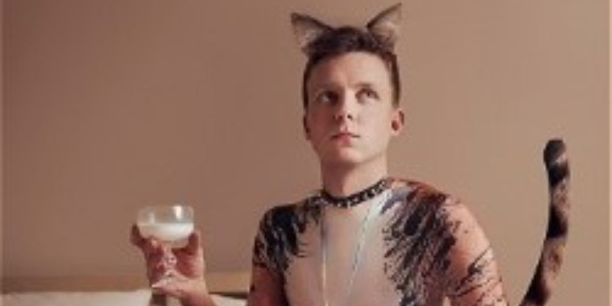 EDINBURGH 2023: Review: HOW TO LIVE A JELLICLE LIFE: LIFE LESSONS FROM THE 2019 HIT MUSICAL 'CATS', Pleasance Dome