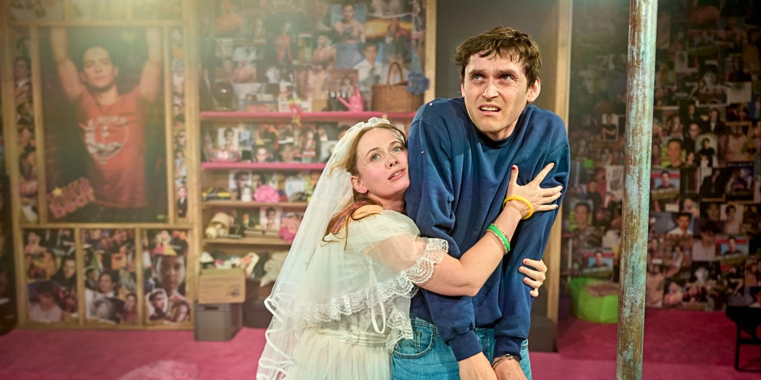 Review: I'M GONNA MARRY YOU TOBEY MAGUIRE, Southwark Playhouse  Image