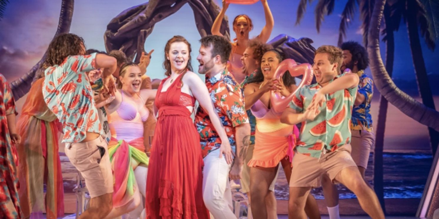 Review: I SHOULD BE SO LUCKY, King's Theatre  Image