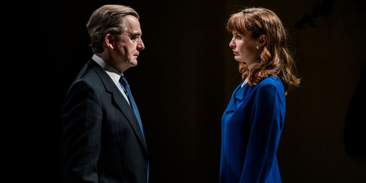 评论：在印刷中，国王剧院 