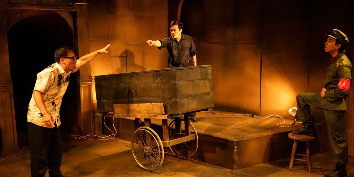 Review: IN THE TOMB OF TEN THOUSAND CALENDARS at Moving Arts Theatre