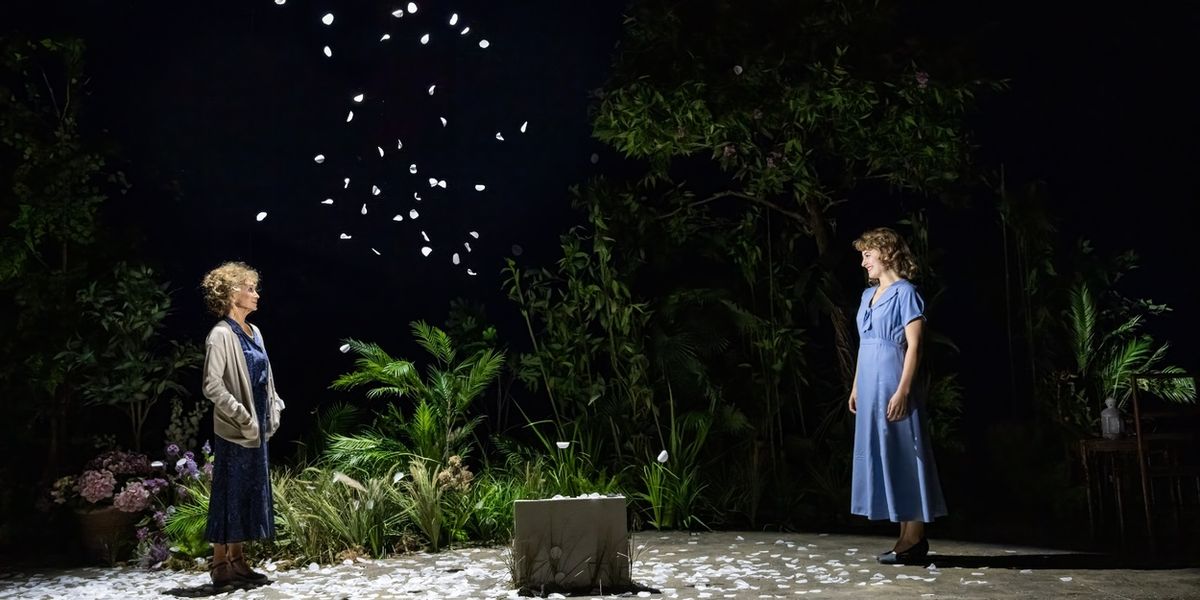 Review: INDIAN INK, Hampstead Theatre